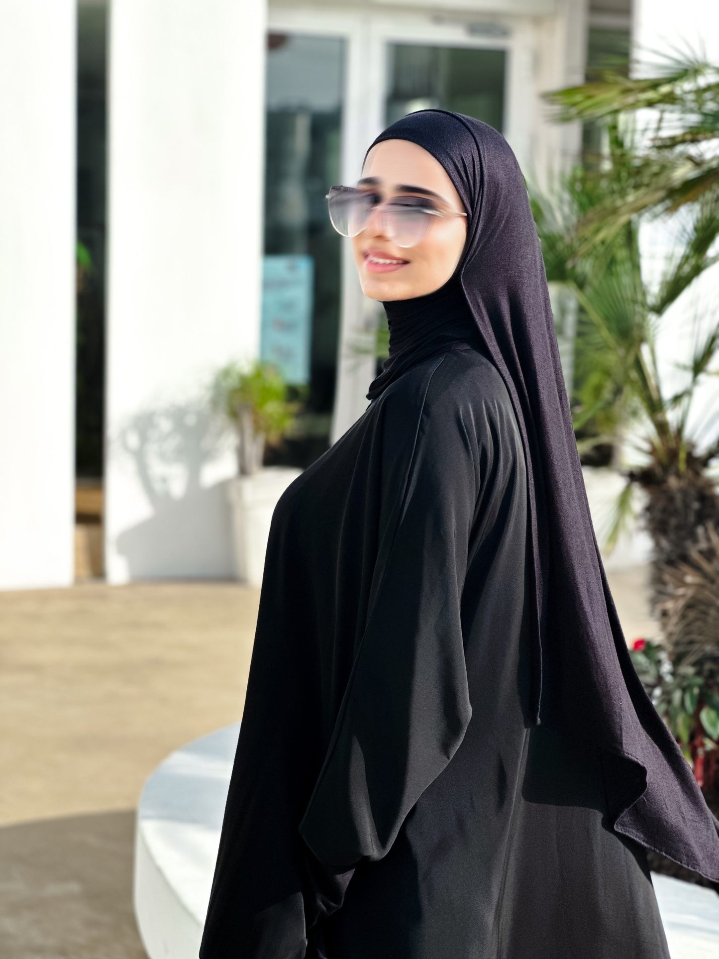 Rihla Abaya &amp; hijab (BLACK) - 55" (140 cm) image