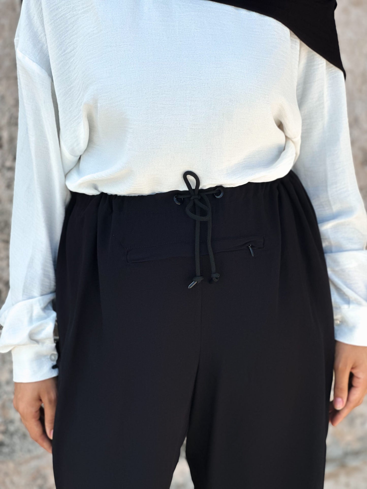 Trousers Under-Abaya Pants for Umrah &amp; Hajj - Black, Large (L-XXL) image