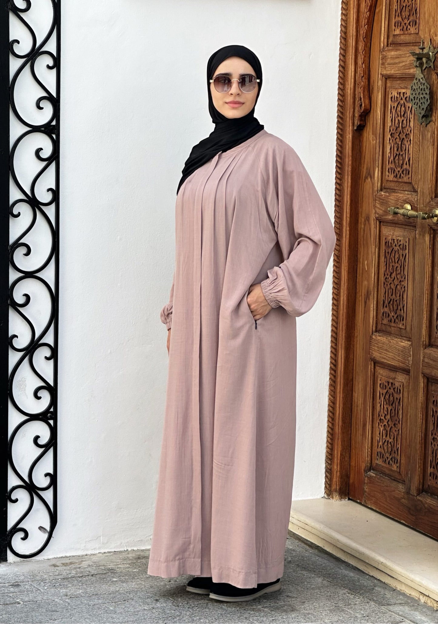 Yusr Abaya Cotton Travel Set (Abaya &amp; Trousers) - Pale Mauve, 55″ (140 cm) image